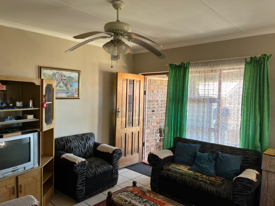 2 Bedroom Property for Sale in Scheepershoogte Eastern Cape